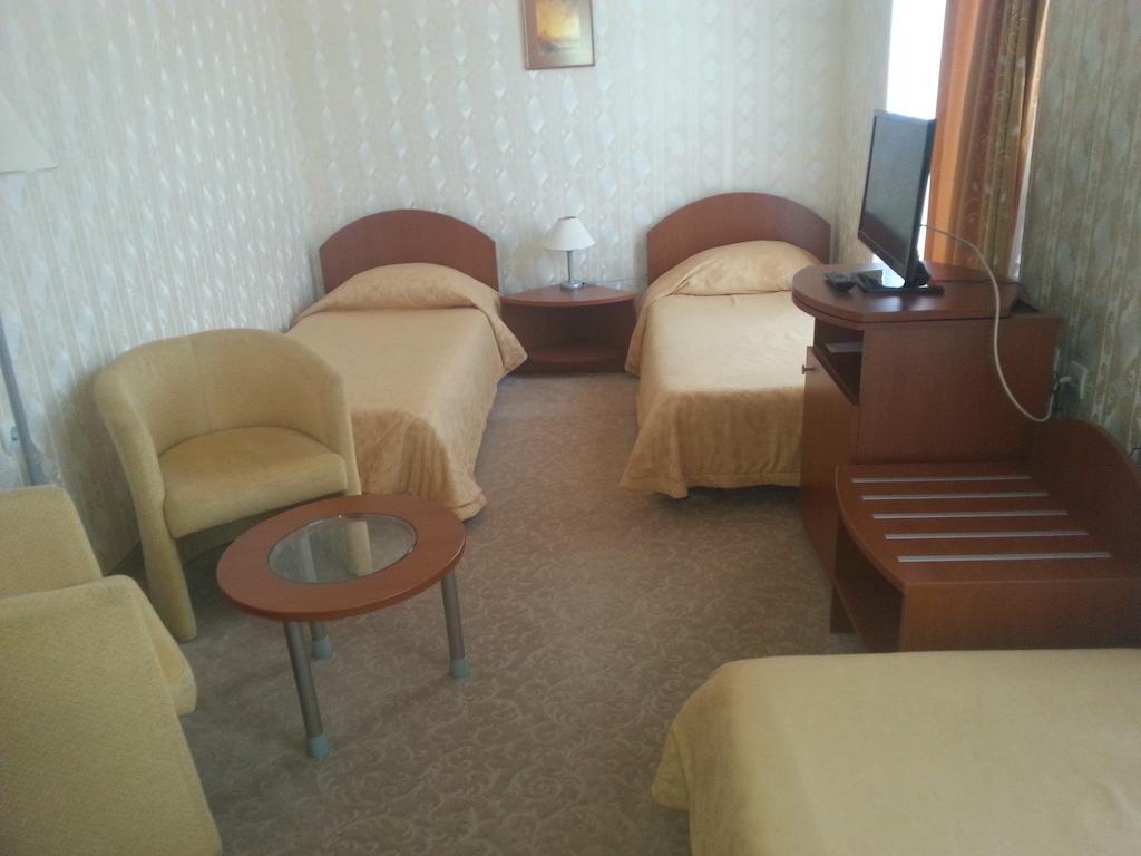 Hotel Perperikon Кырджали Номер фото